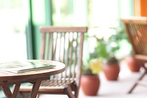 無垢一枚板のテーブルを販売する専門店